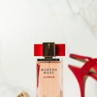 L’eau Down: Modern Muse Le Rouge